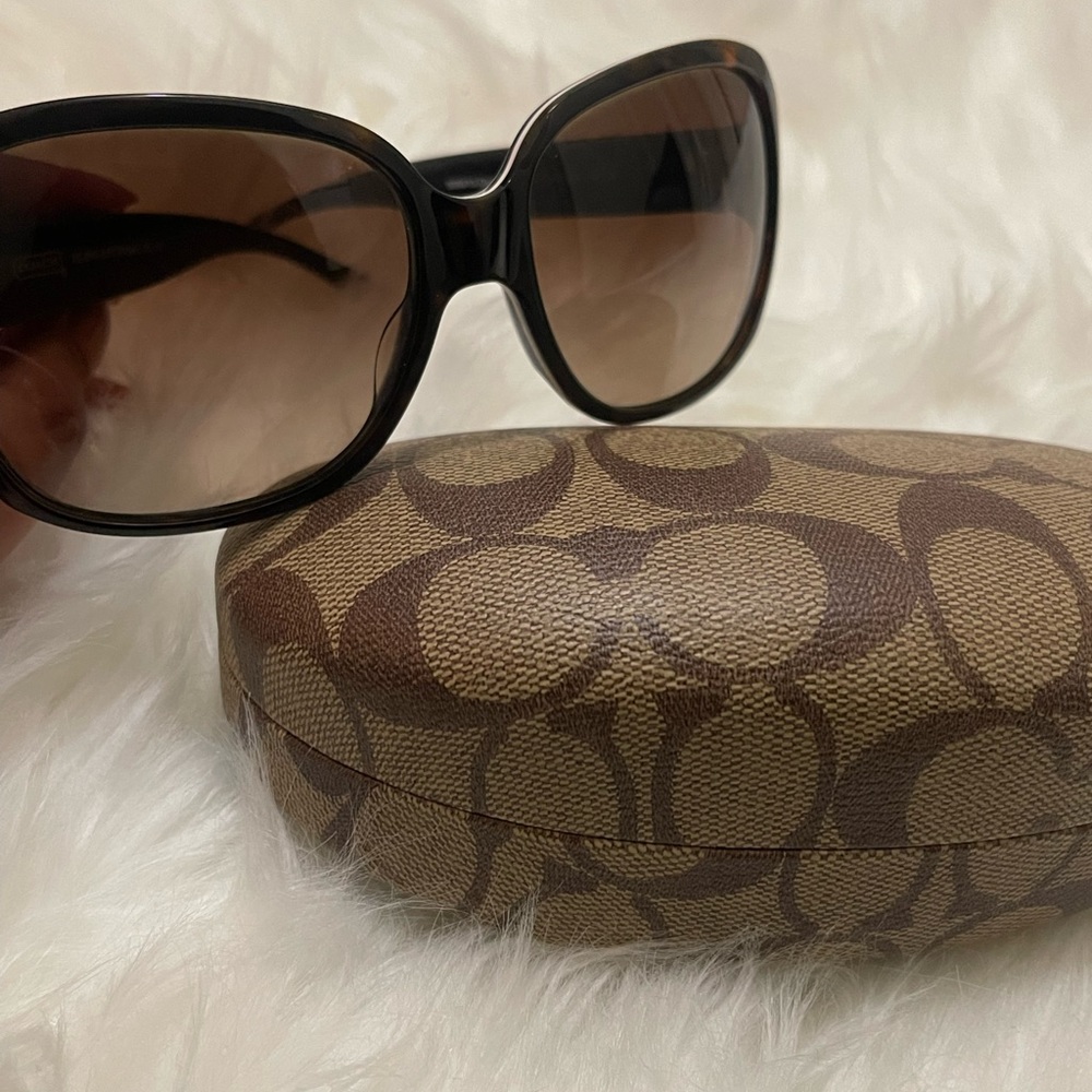 COACH SUNGLASSES WITH COACH CASE
